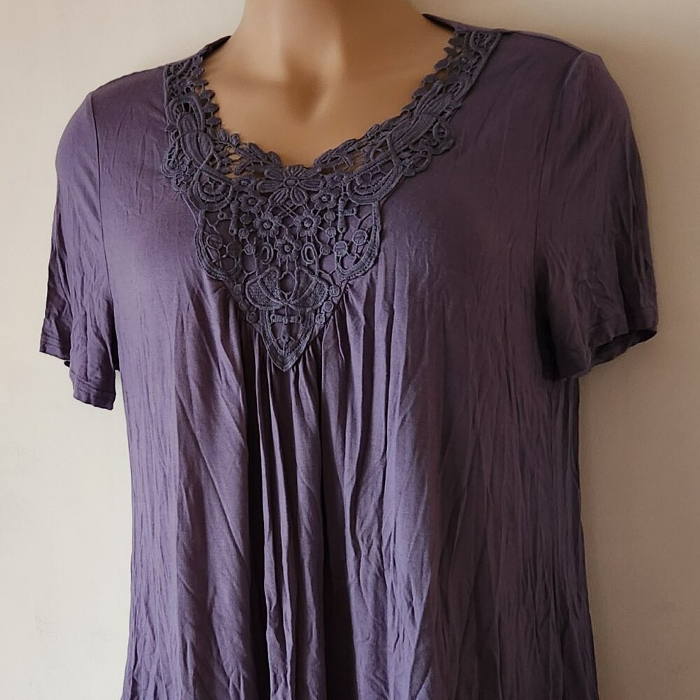 Purple Crochet V-Neck Short Sleeve Blouse